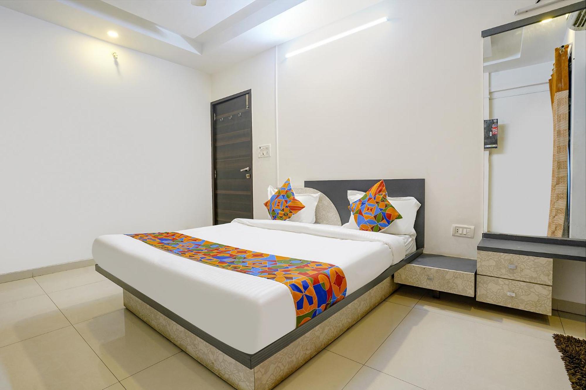 Fabhotel Shree Balaji Apartment Bombay Esterno foto
